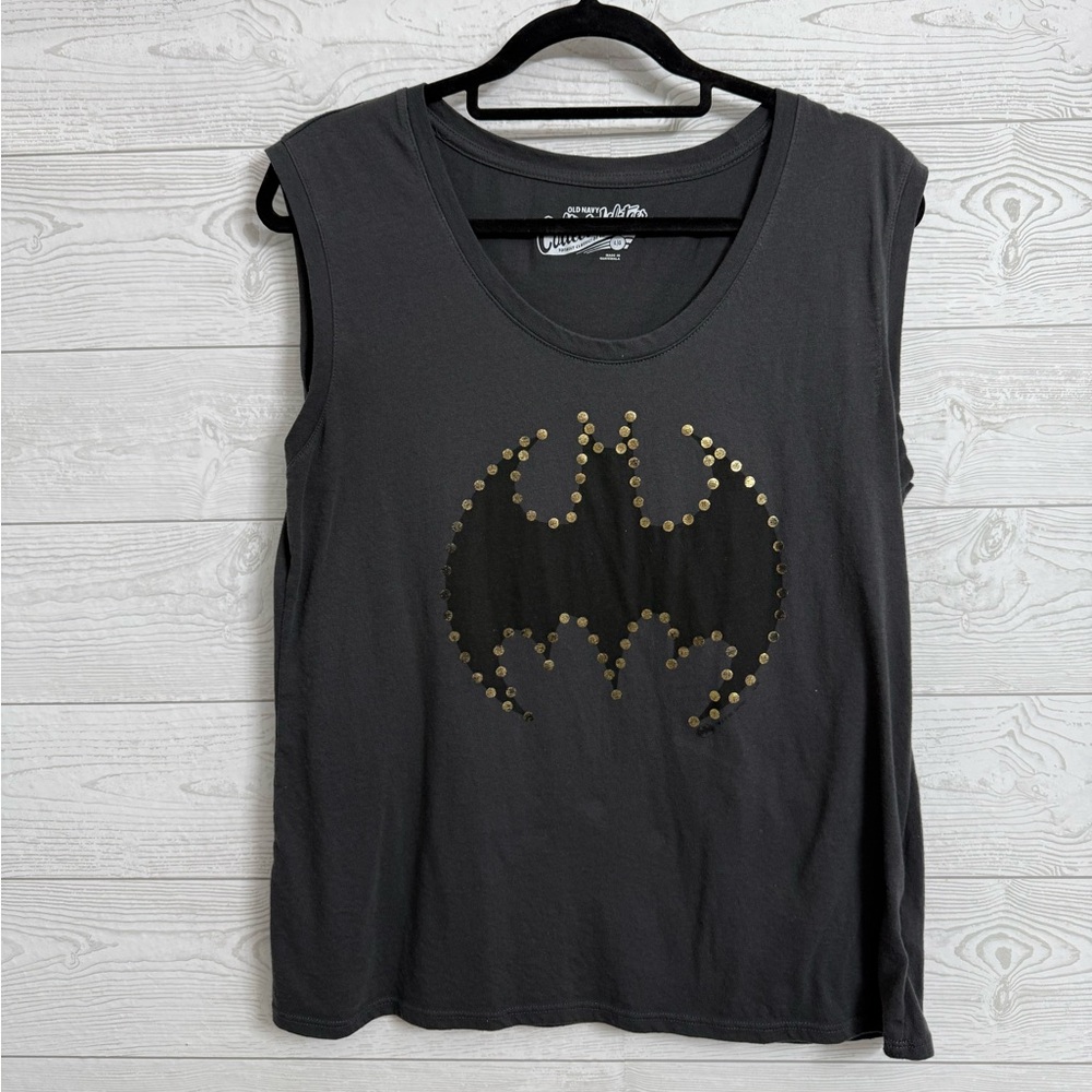 Target Women’s Dark Grey Sleeveless Batman Tee Shirt. Size L
